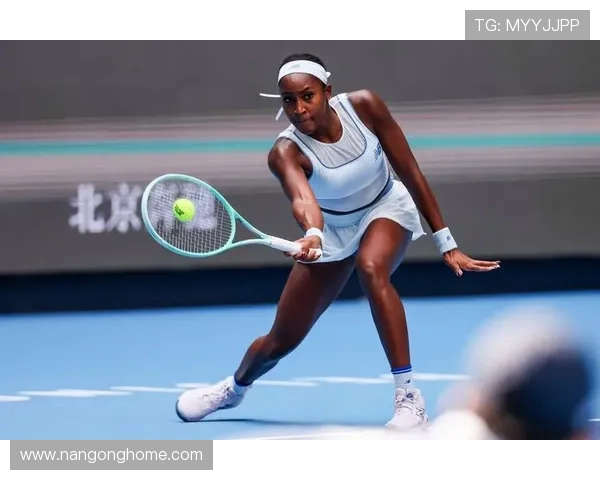 网球赛场最新动态：中国选手勇夺大满贯引关注